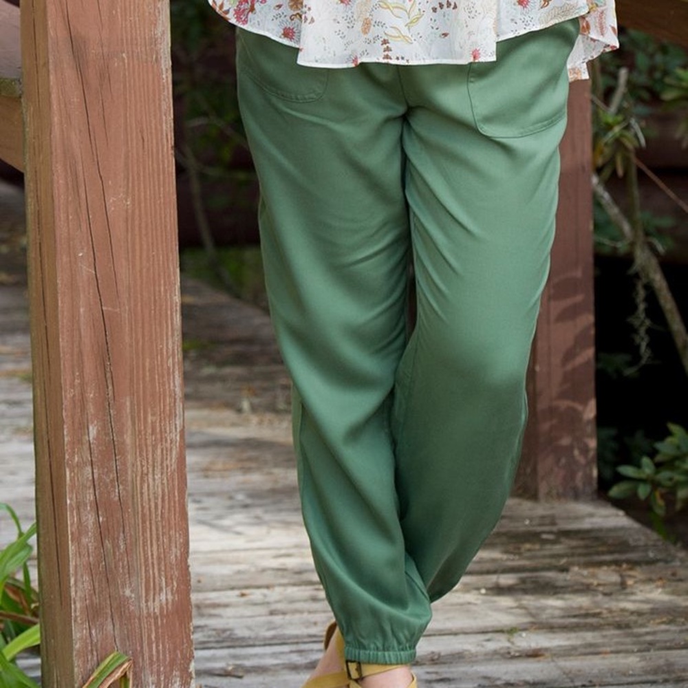 NWT Matilda Jane Field Note Pants